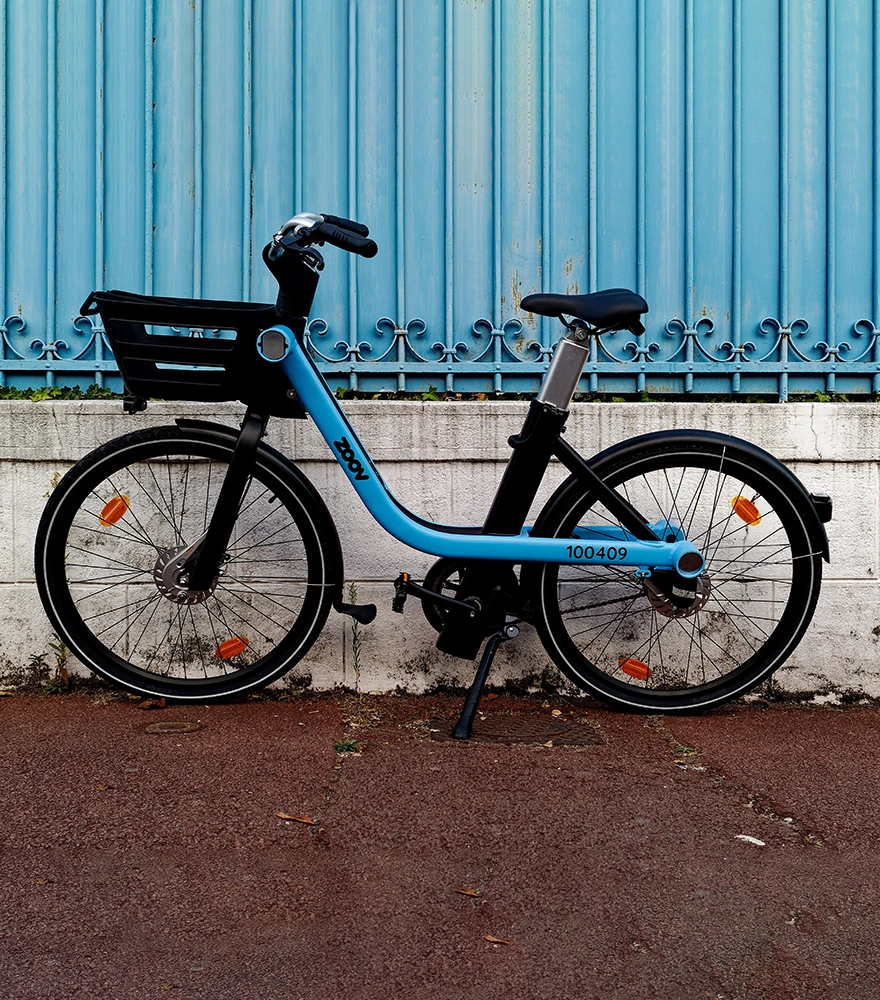 A blue bicycle isolated on a transparent background after applying clipping path service.